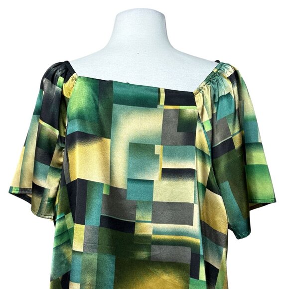 Lane Bryant Satin Blouse Size 18/20 Green Geometric Print Polyester - Picture 2 of 6